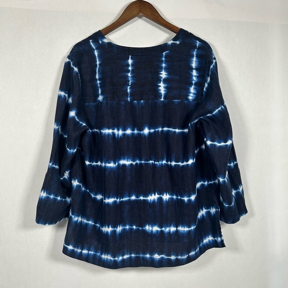 Jones New York Navy Tie-Dye 3/4 Sleeve Button Up Blouse - Picture 2 of 9